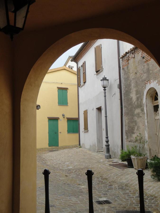 Al Castello Hotel Tavullia Exterior photo